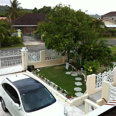 Goldenview Guesthouse Ocho Rios Luaran gambar