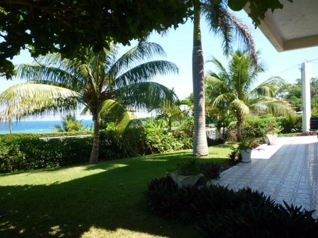 Goldenview Guesthouse Ocho Rios Luaran gambar