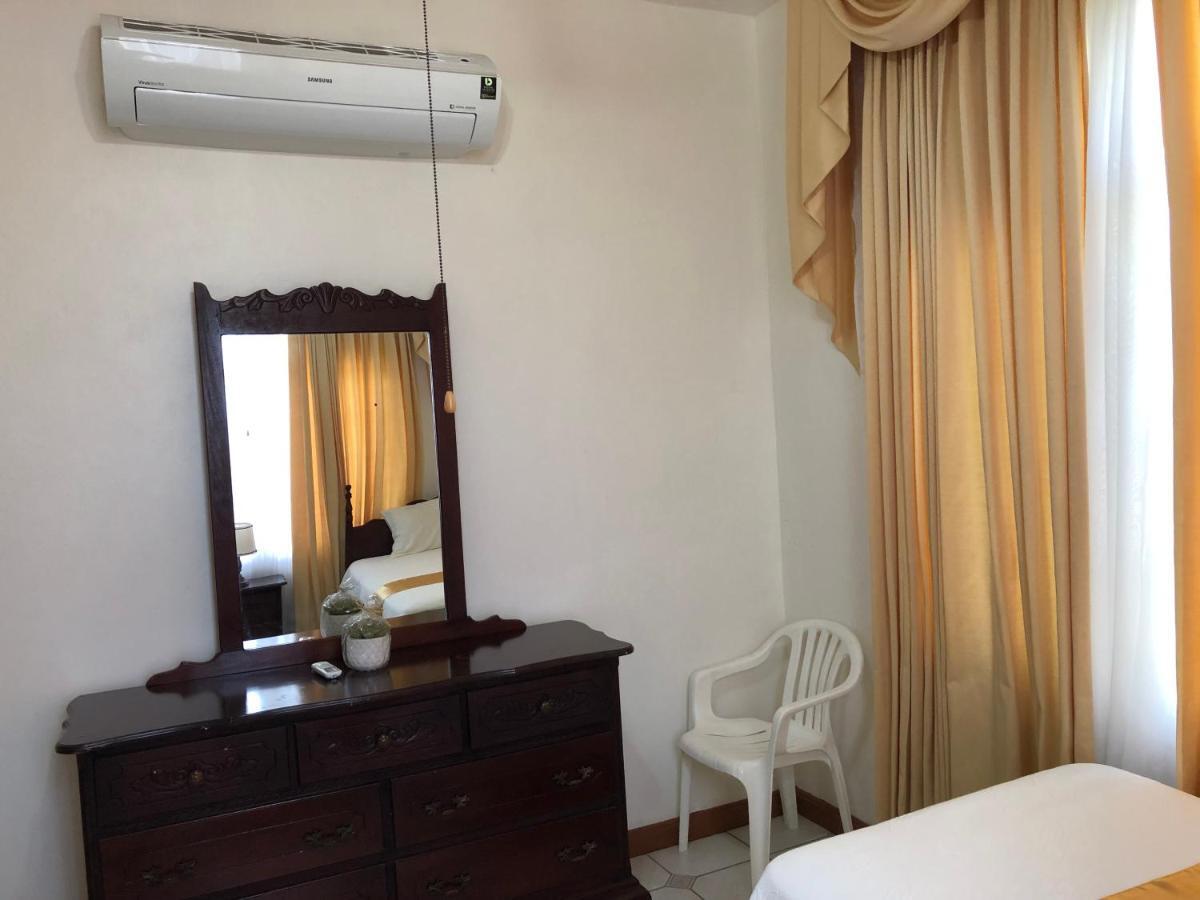 Goldenview Guesthouse Ocho Rios Luaran gambar
