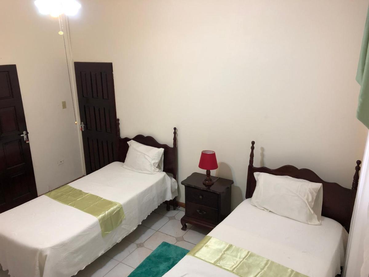 Goldenview Guesthouse Ocho Rios Luaran gambar